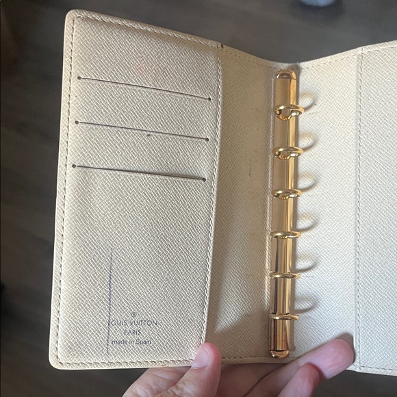 Louis Vuitton Damier Azur Agenda in Cream and Gray preloved - Picture 2 of 6
